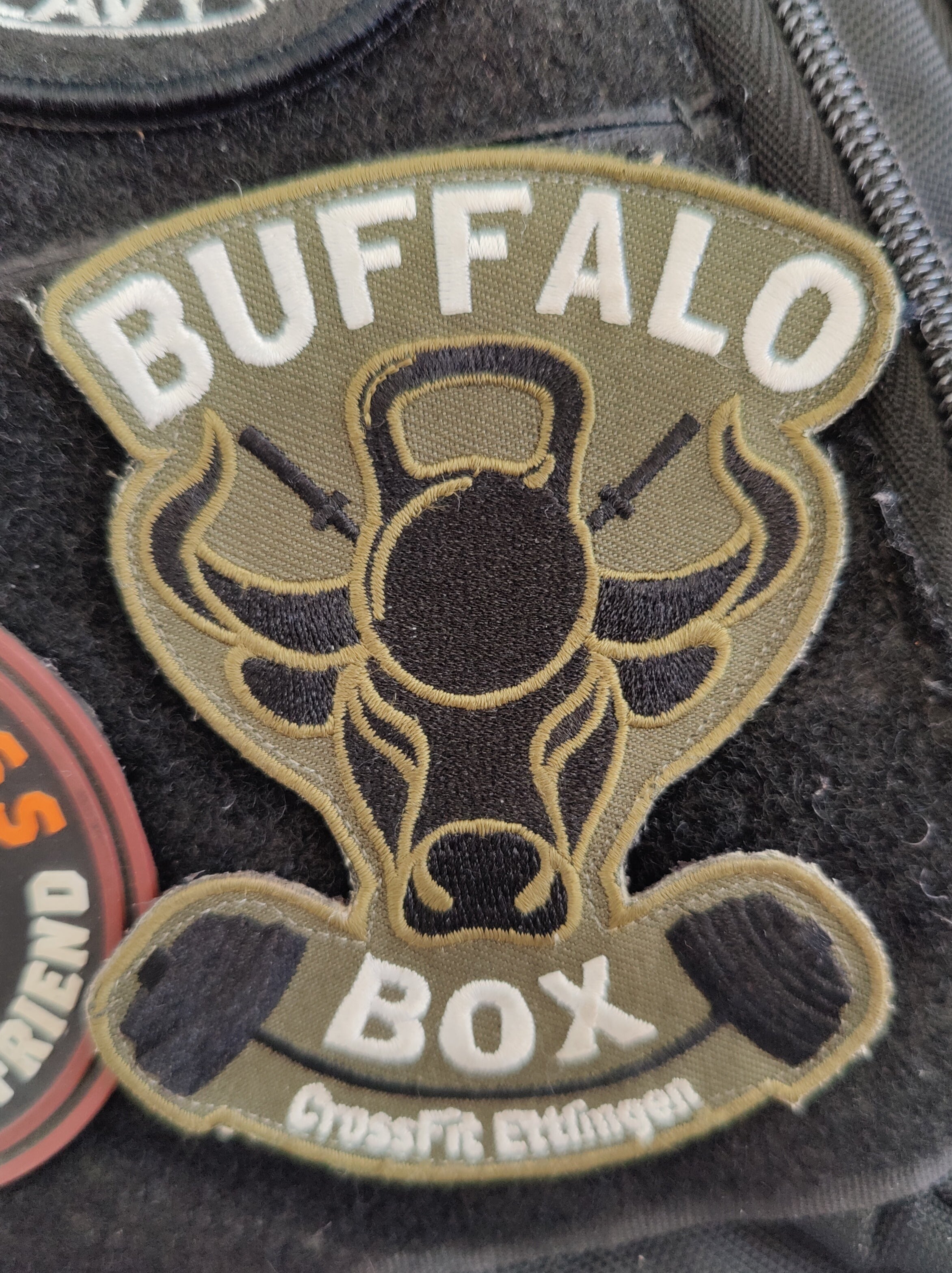 Buffalo Patch Klettrückseite